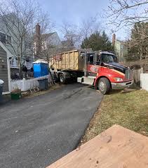 Best Construction Debris Removal  in Monroeville, IN